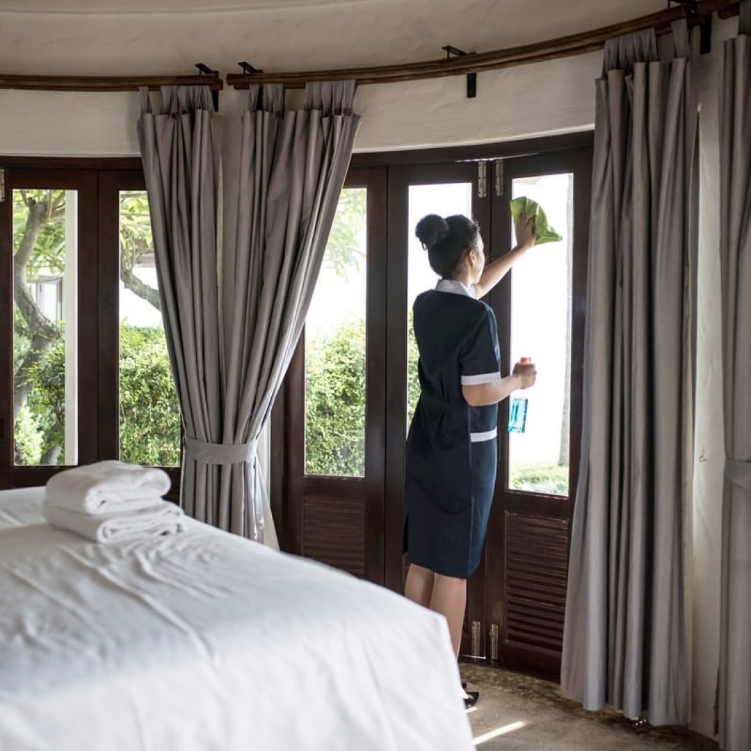 NuoBello – hospitality industry service in Phuket. – Housekeeping – Maid at hotel room NuoBello - hospitality industry service in Phuket. - Housekeeping - Maid at hotel room